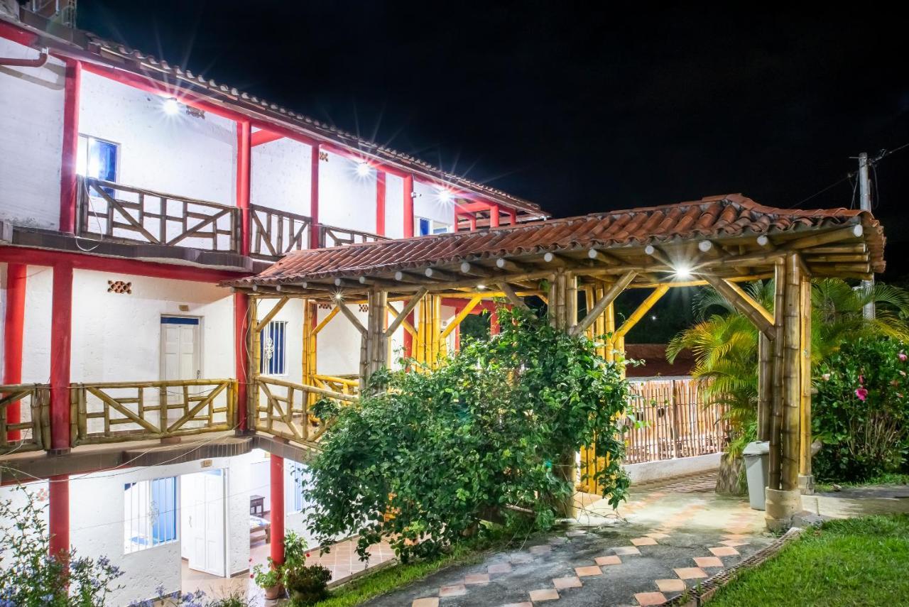Hotel Verde Menta San Gil Kültér fotó